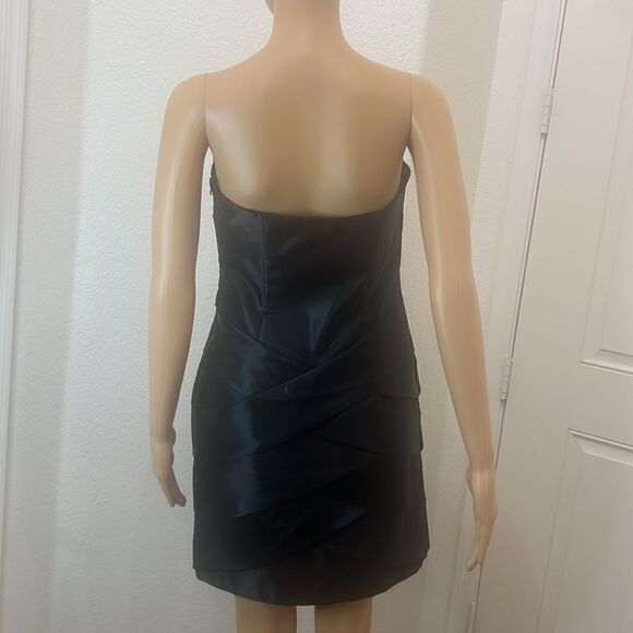 Jessica McClintock Black Dress Size 6 Strapless Satin Mini Slimming Tiered Layer - Picture 5 of 11
